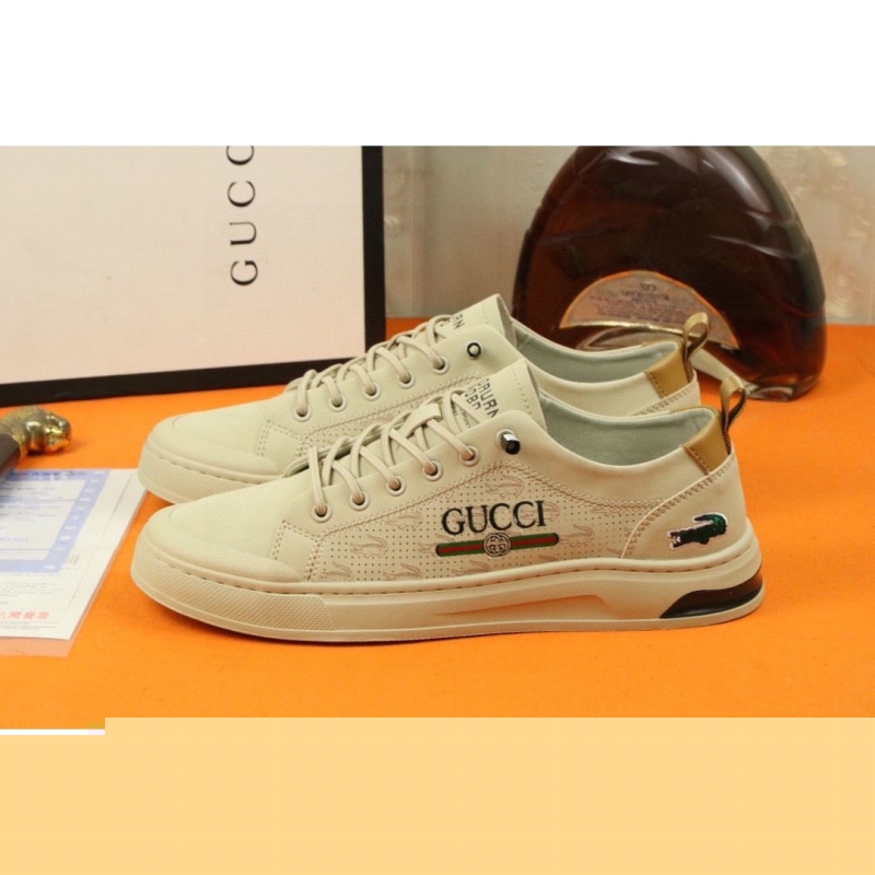 G*u*i casual shoes